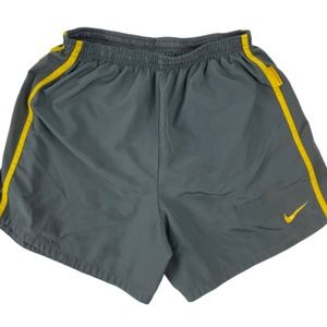 Nike Live Strong running shorts medium
